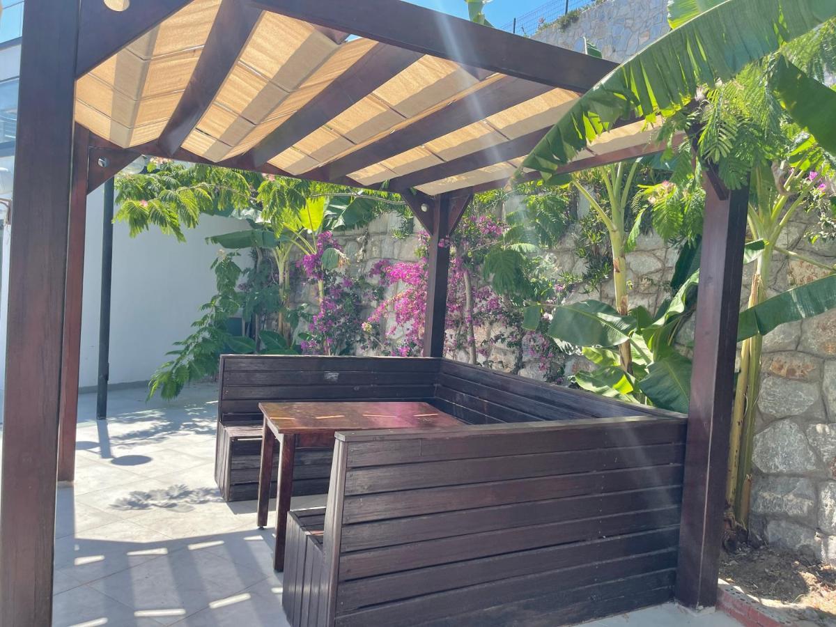 Bogazici Beach Front Apartment מראה חיצוני תמונה